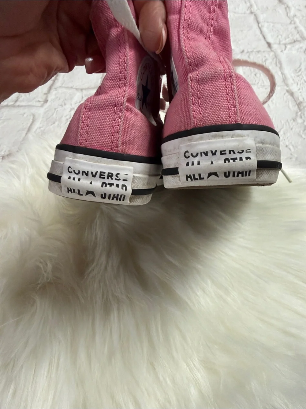 Converse Chuck Taylor Pink High-Top Kids Sneakers